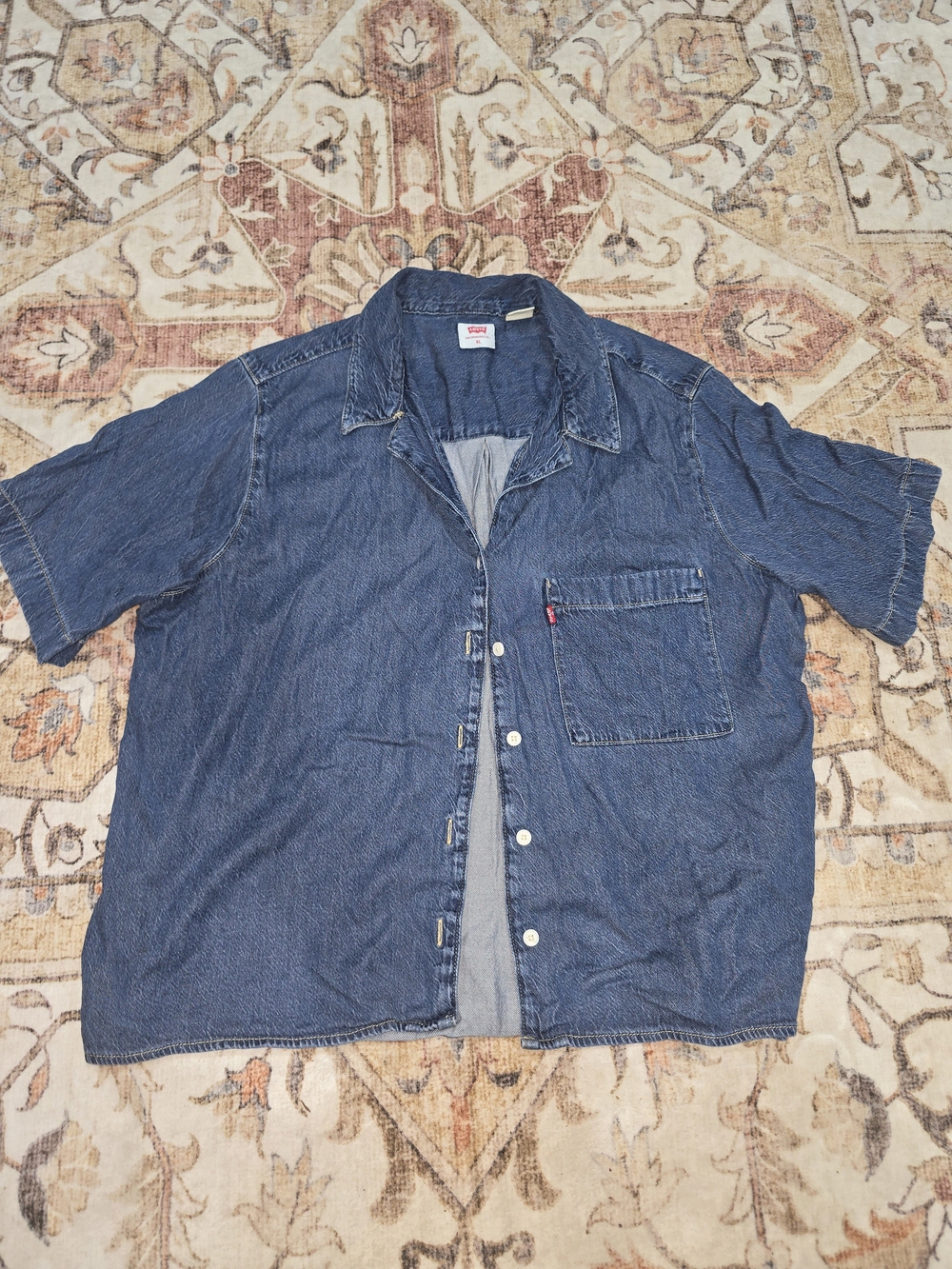 Levi's Short-Sleeve Denim Button-Down Shirt